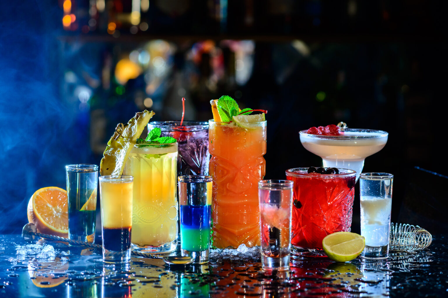 Cocktails an der Bar